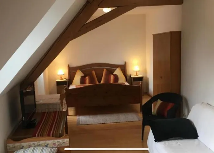 Wengerwirt Zur Laube Komfortzimmer Deluxe فندق مبيت وإفطار