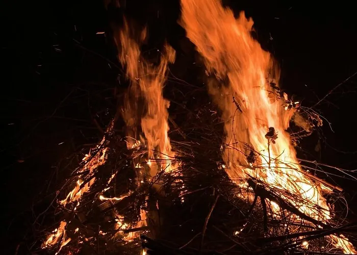 فندق مبيت وإفطار Wengerwirt Zur Laube Komfortzimmer Deluxe Weng im Gesause