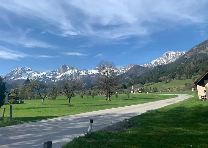 Wengerwirt Zur Laube Komfortzimmer Deluxe فندق مبيت وإفطار 3*